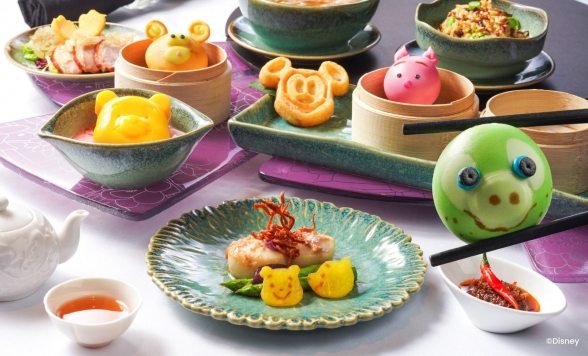 香港ディズニーランド 1デー・パーク・チケット+クリスタル･ロータス ディズニー・フレンズ点心ランチ